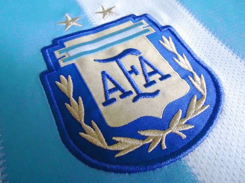 阿根廷世界杯26人名单:4大将出局 特维斯仍落