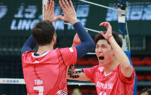 男排决赛北京主场3-1逆转上海 .
