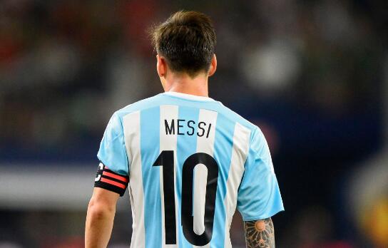 阿根廷球衣号码公布:梅西10号 .