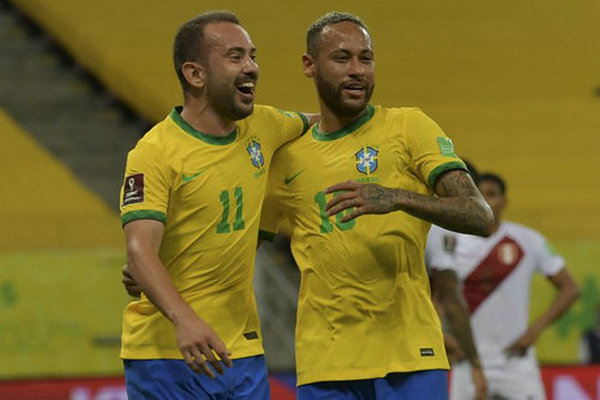 分析 | 世预赛：巴西赢球众望所归